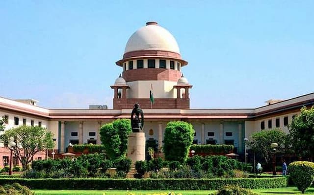 Supreme Court Asks CBSE to Decide on Board Exam Schedule in a Week