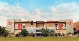 Pearl Academy Signs MoU with University of Creative Arts, UK for International Transfer Programme