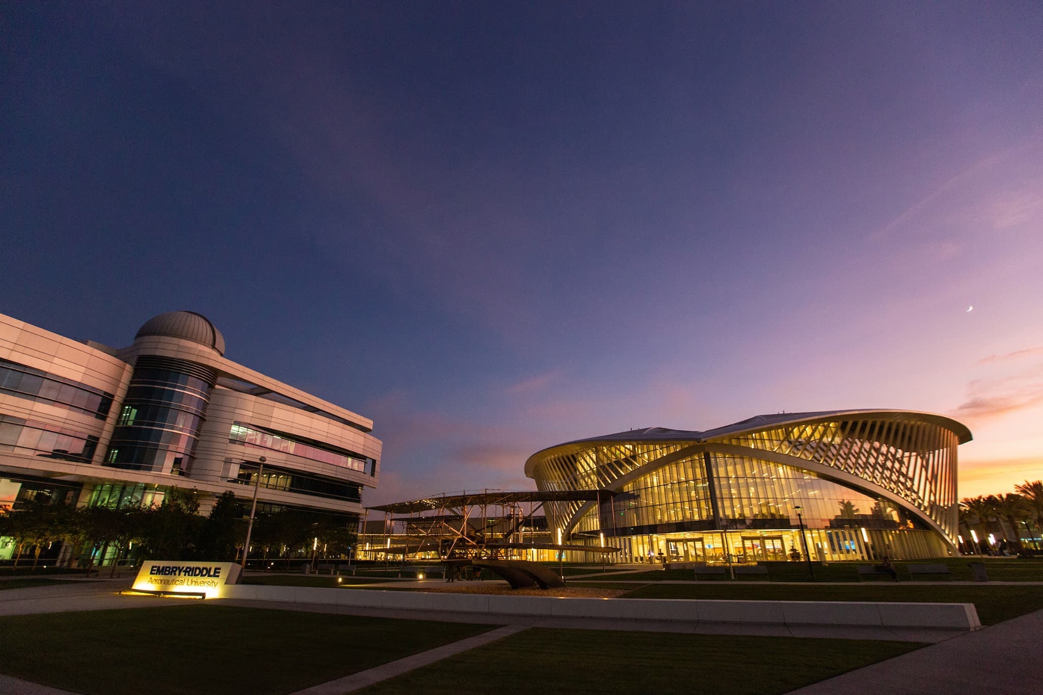Embry-Riddle Aeronautical University banner